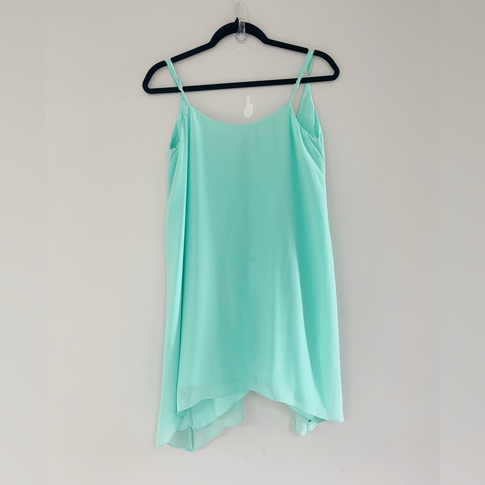 BCBG Generation NWT mint green flowy mini dress XS